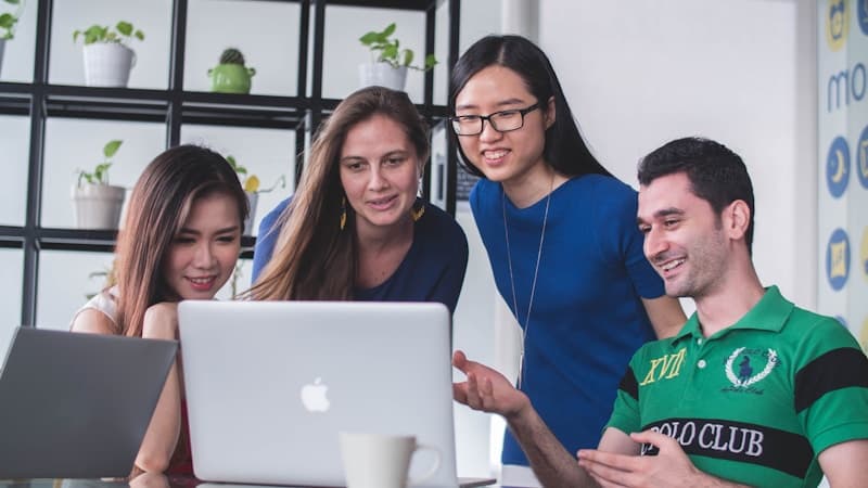 How to Build Confidence Speaking English (Even If You Make Mistakes)